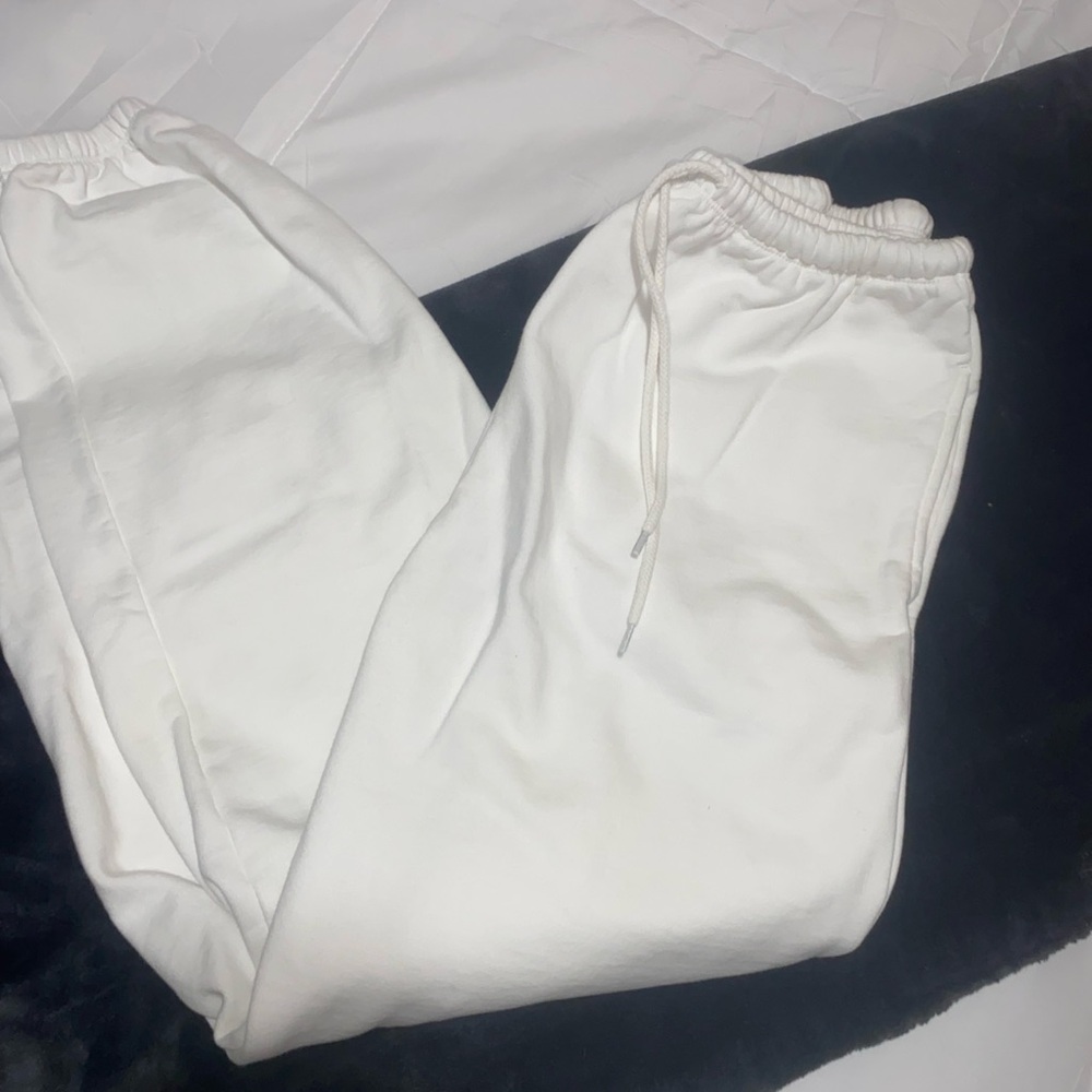 Brandy Melville sweatpants